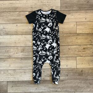 Rags | Disney Nightmare Before Christmas Black & White Pocket Romper | Size: 3/4
